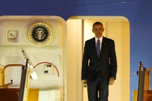 U.S. President Barack Obama arrives on Air Force One at Noi Bai International Airport in Hanoi, Vietnam, on Sunday. NA SON NGUYEN/AP